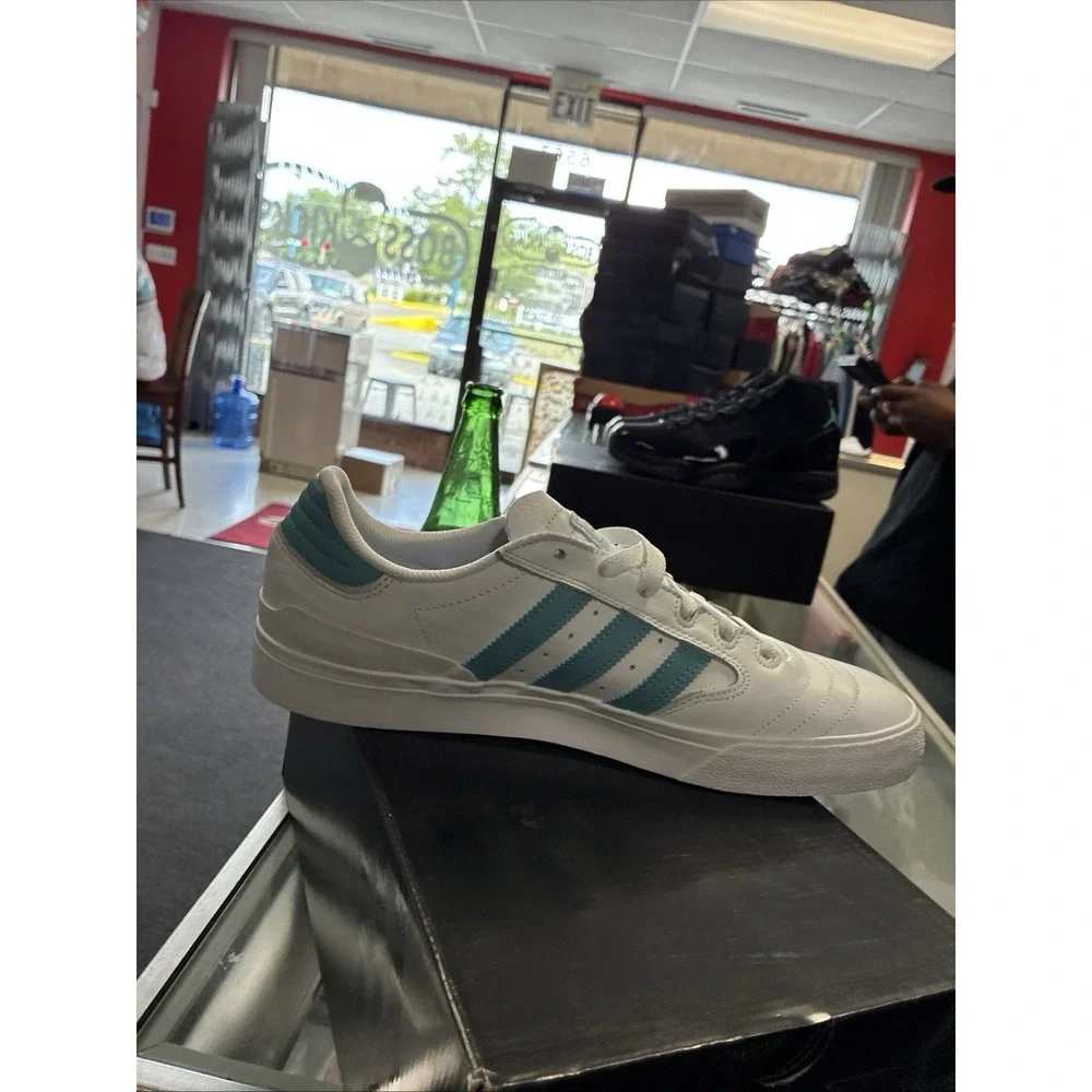 Adidas Busenitz Vulc II Mens US 11 White Preloved Blue Gold HQ2022 Sneakers